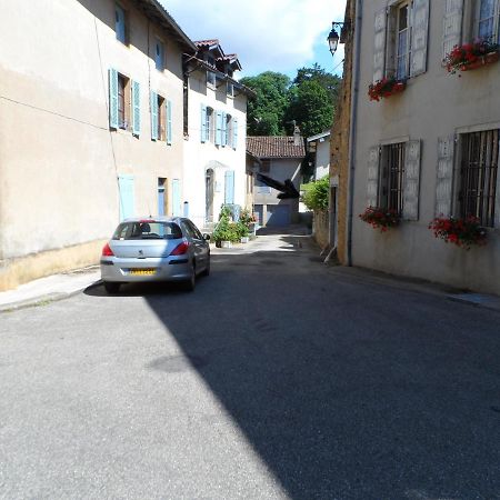 Le Cercle Chambres Climatisees Coligny Exteriör bild