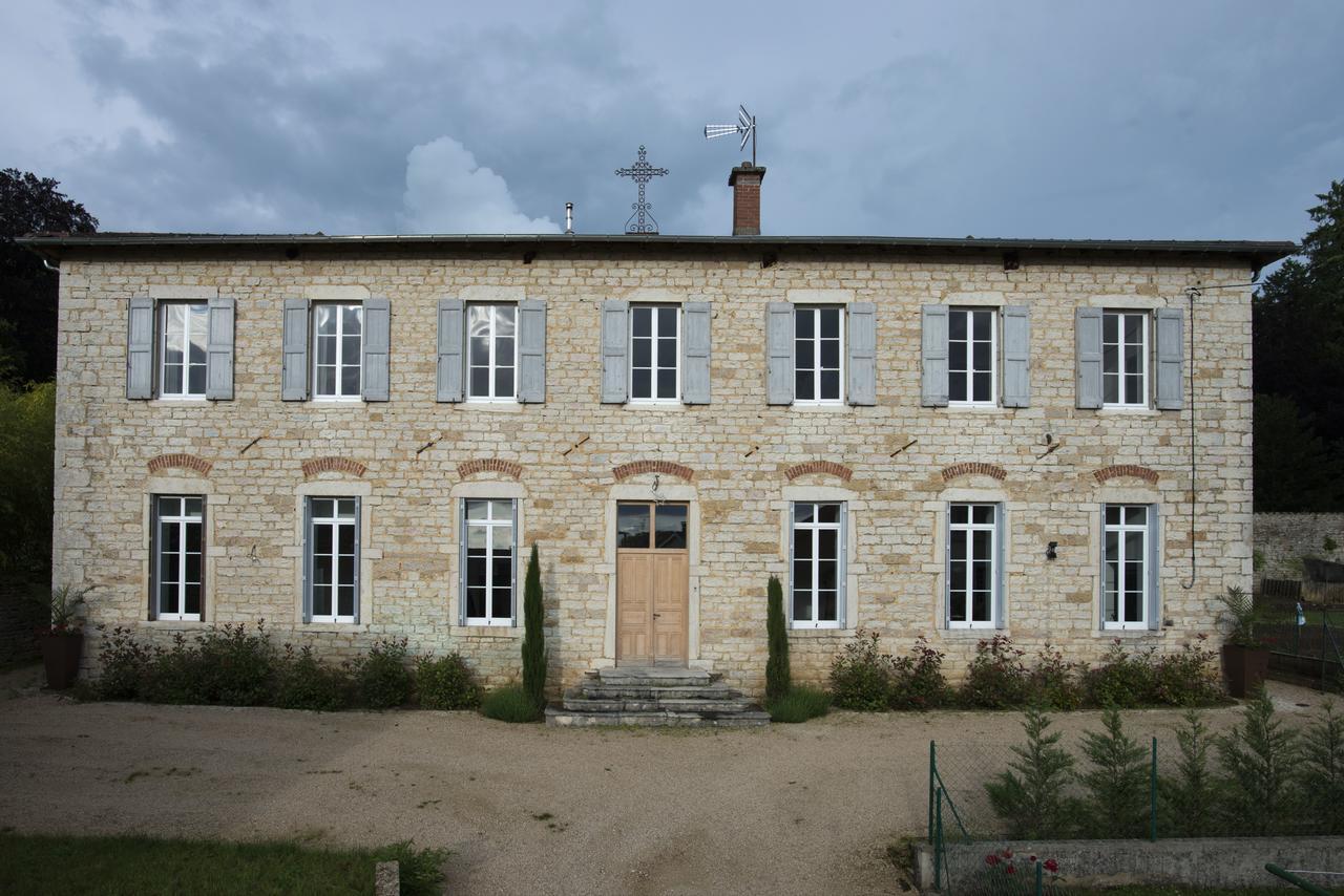 Le Cercle Chambres Climatisees Coligny Exteriör bild